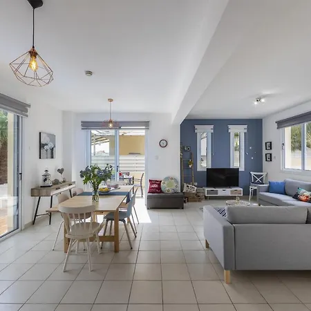 Βίλα Kalimera Πρωταράς